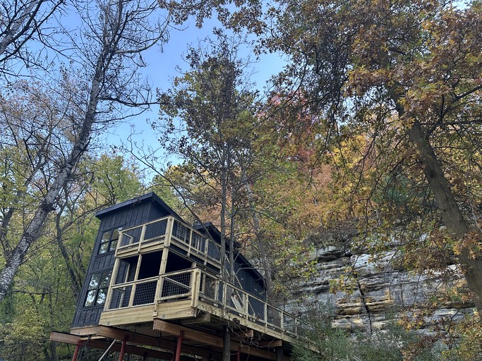 Tree Houses (United States of America, Ottawa, Illinois)