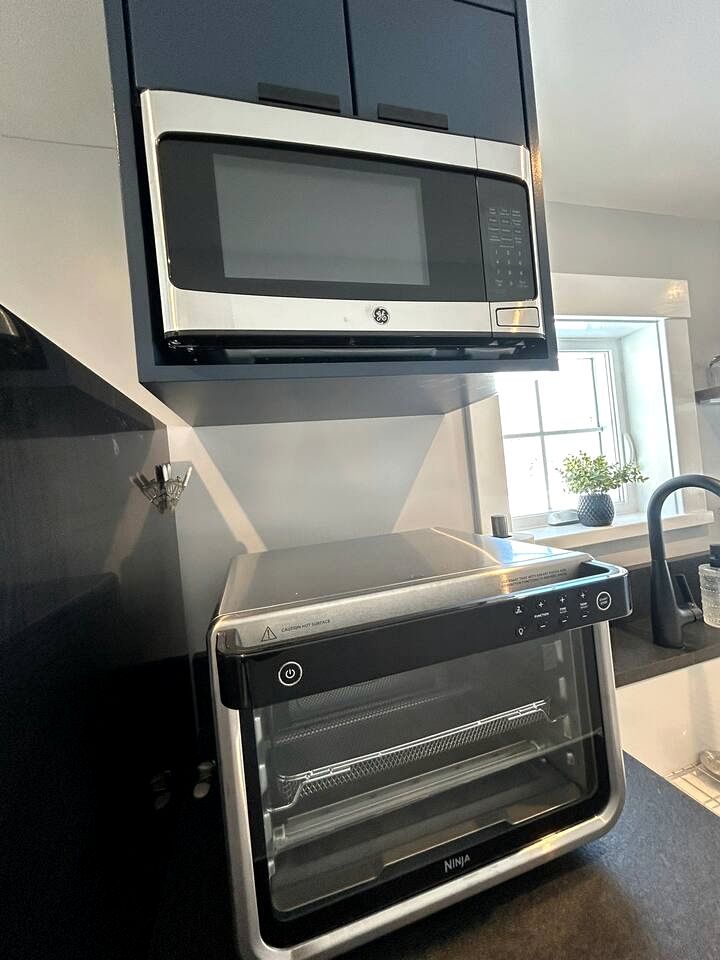 Cozy and Modern Tree House in Harpswell, Maine, near the Cliff Trail