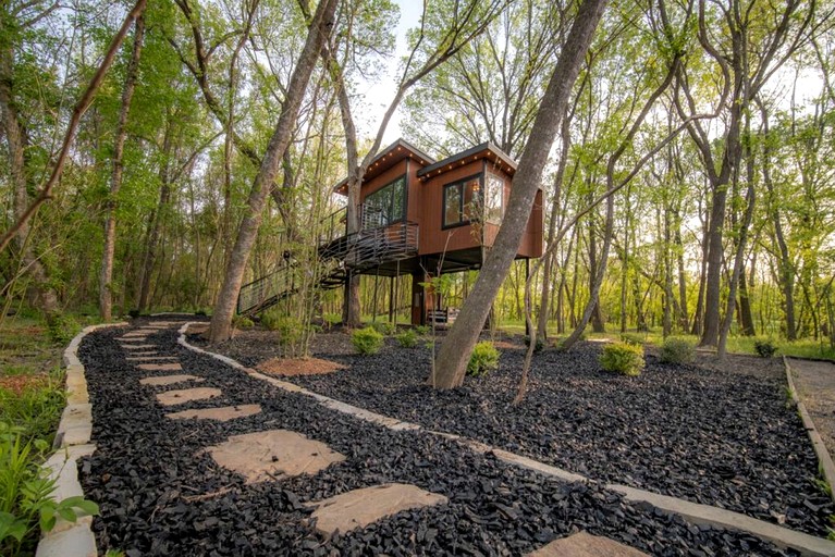 Tree Houses (United States of America, --, Texas)