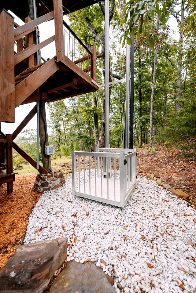 Epic Lookout Tree House Tower Overlooking the Breathtaking North Georgia Appalachian Mountains, Ringgold