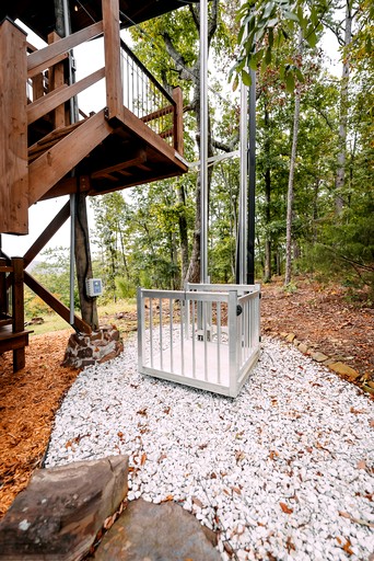 Tree Houses (United States of America, Ringgold, Georgia)