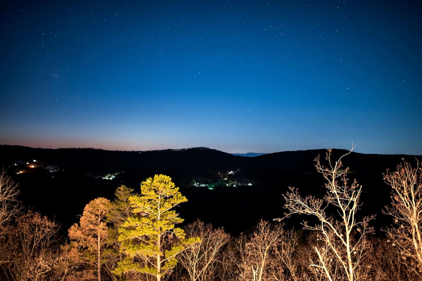 Epic Lookout Tree House Tower Overlooking the Breathtaking North Georgia Appalachian Mountains, Ringgold