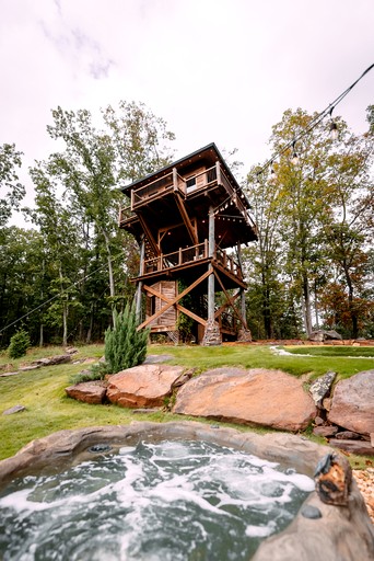 Tree Houses (United States of America, Ringgold, Georgia)