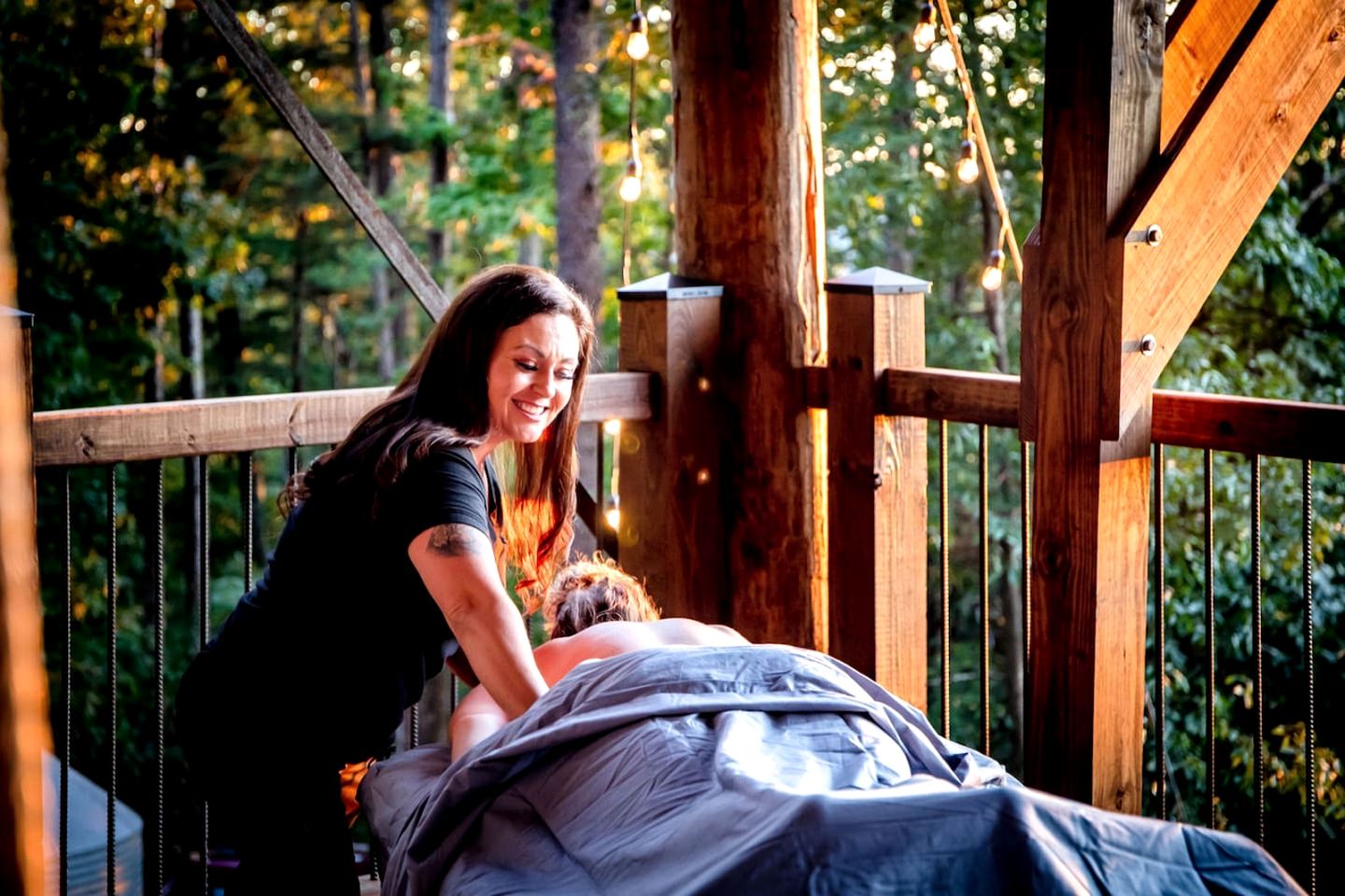 Epic Lookout Tree House Tower Overlooking the Breathtaking North Georgia Appalachian Mountains, Ringgold