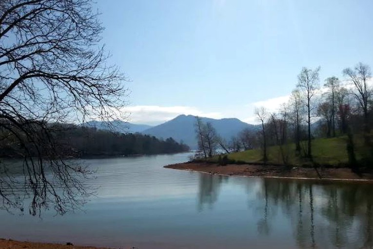 Log Cabins (Hiawassee, Georgia, United States)