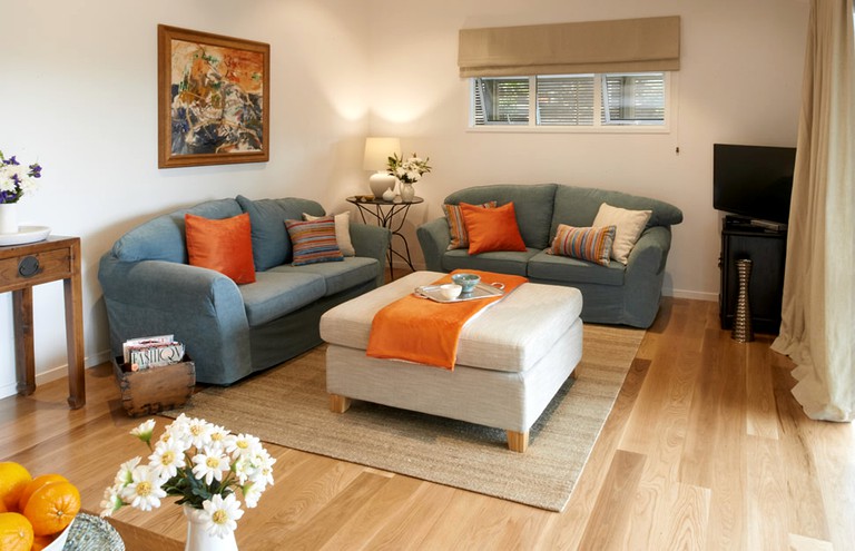 Cottages (Kerikeri, North Island, New Zealand)