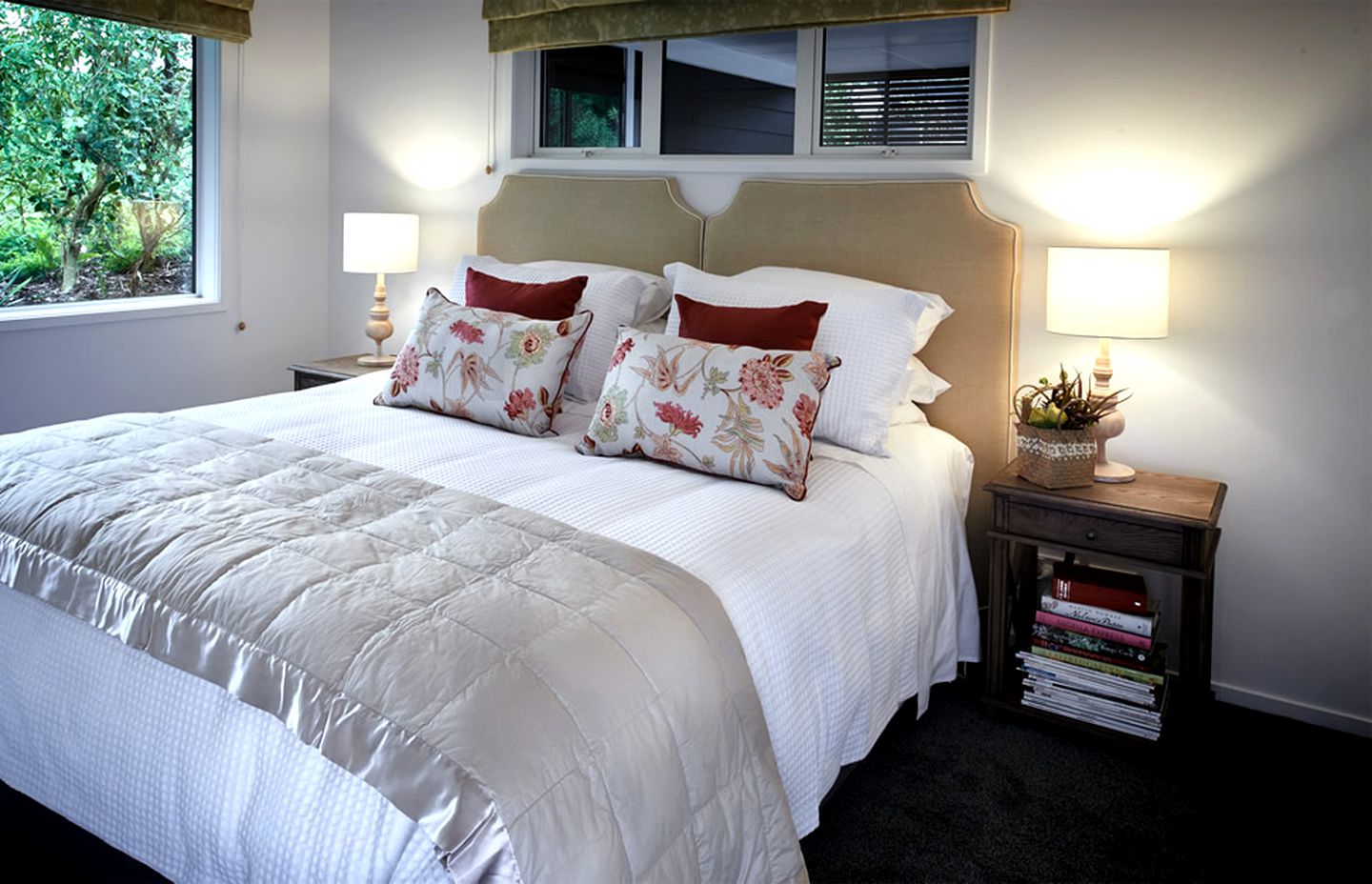 Cozy Woodland Cottage with Spectacular Views in Kerikeri, New Zealand