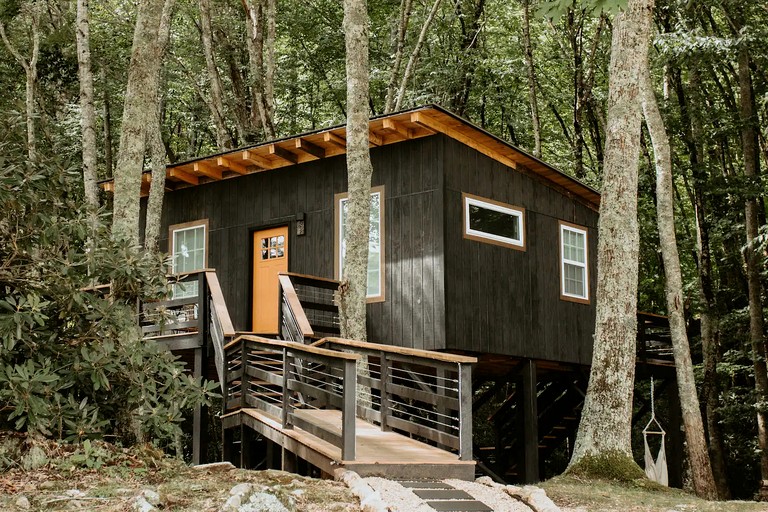 Tree Houses (United States of America, Erwin, Tennessee)