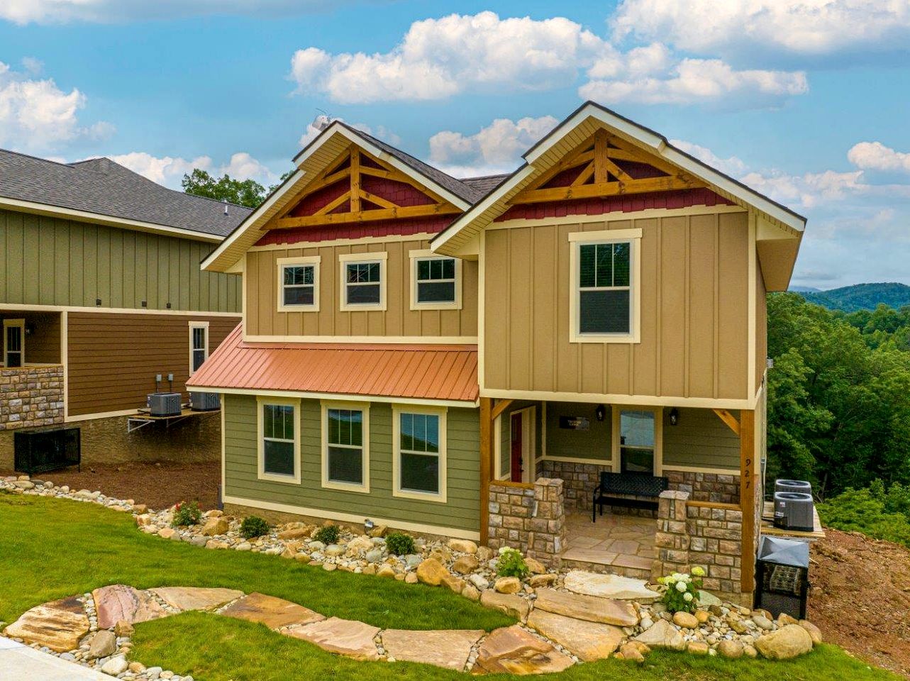 Gatlinburg Getaway with Indoor Pool and Games Room for Unforgettable Vacations in Tennessee
