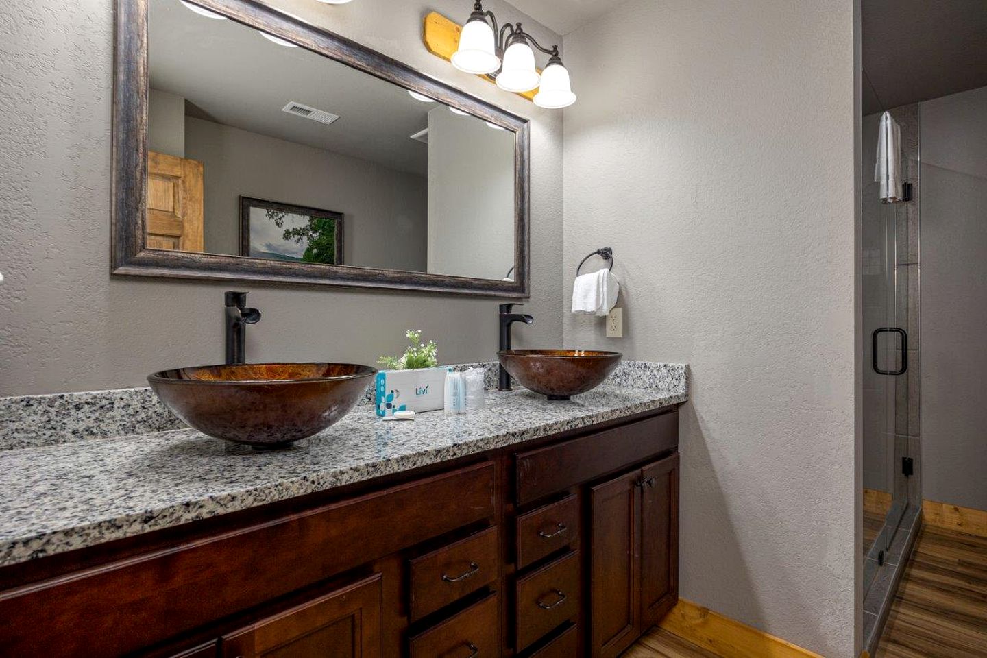 Gatlinburg Getaway with Indoor Pool and Games Room for Unforgettable Vacations in Tennessee