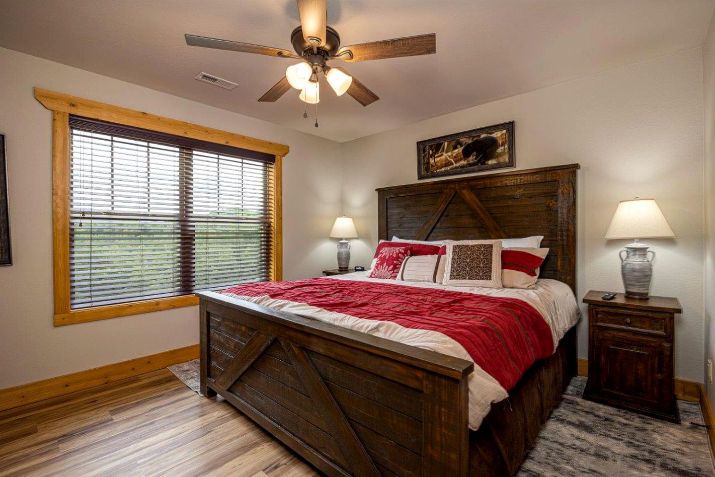 Gatlinburg Getaway with Indoor Pool and Games Room for Unforgettable Vacations in Tennessee