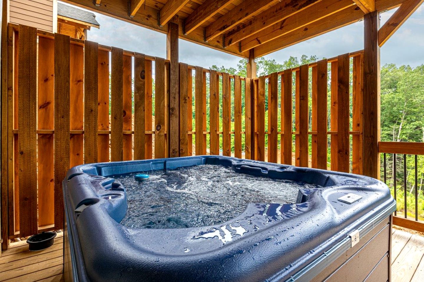 Gatlinburg Getaway with Indoor Pool and Games Room for Unforgettable Vacations in Tennessee