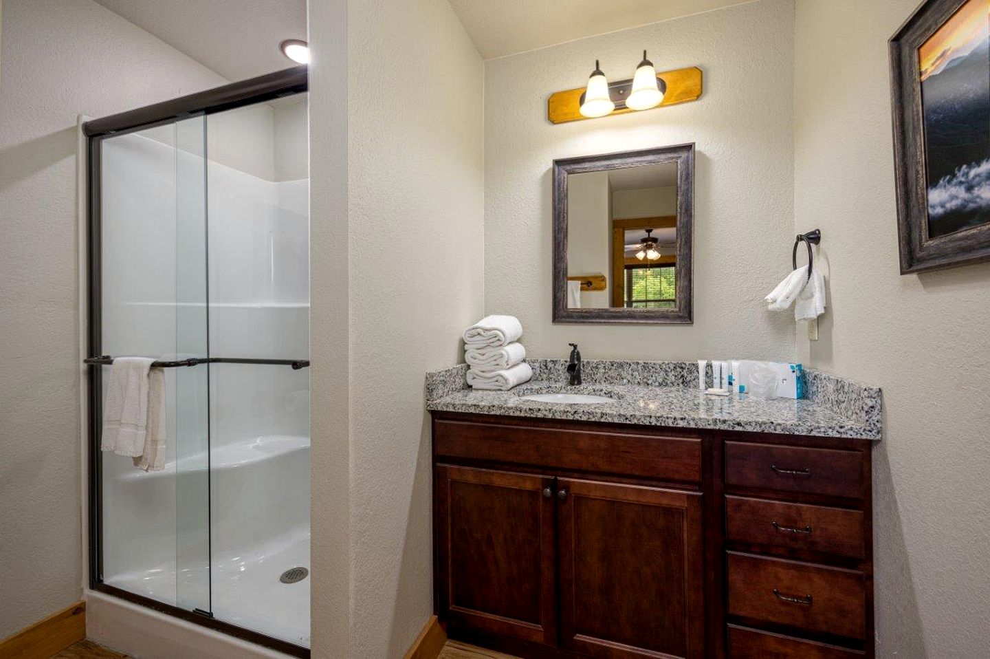 Gatlinburg Getaway with Indoor Pool and Games Room for Unforgettable Vacations in Tennessee