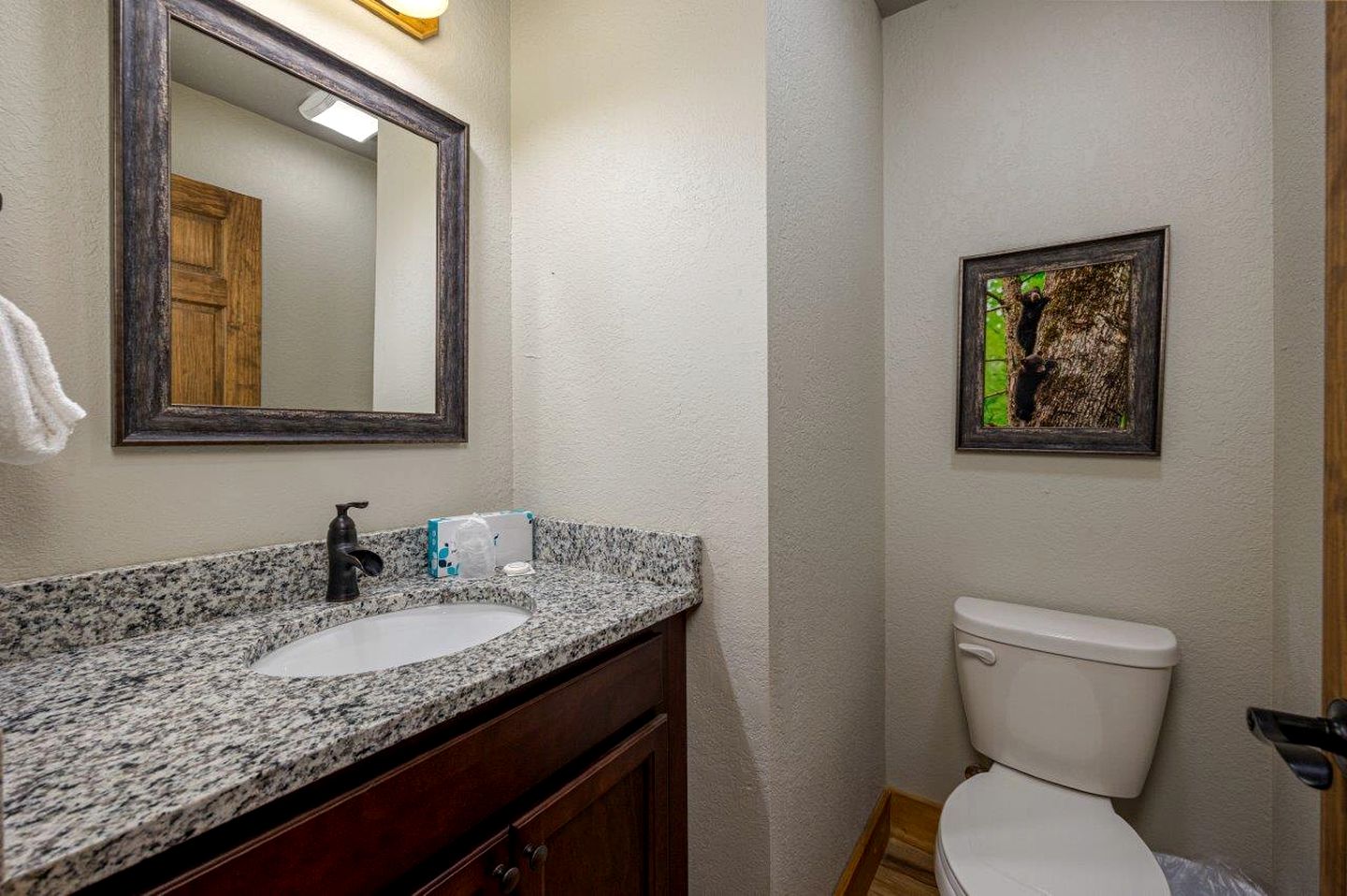 Gatlinburg Getaway with Indoor Pool and Games Room for Unforgettable Vacations in Tennessee