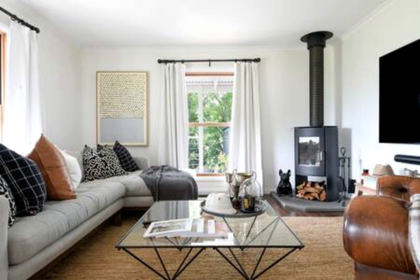 Incredible Cabin with Fire Pit and Barbecue in Daylesford, Victoria