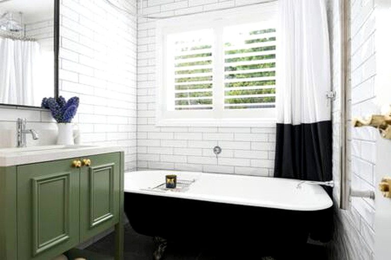 Cabins (Australia, Daylesford, Victoria)