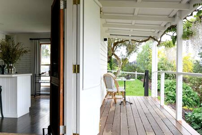 Cabins (Australia, Daylesford, Victoria)