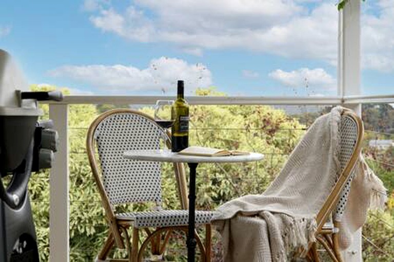 Cabins (Australia, Daylesford, Victoria)