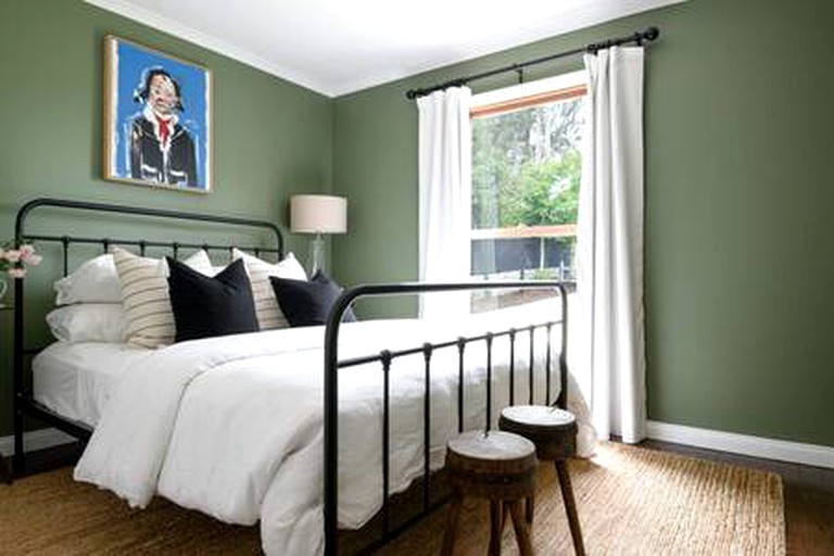 Cabins (Australia, Daylesford, Victoria)