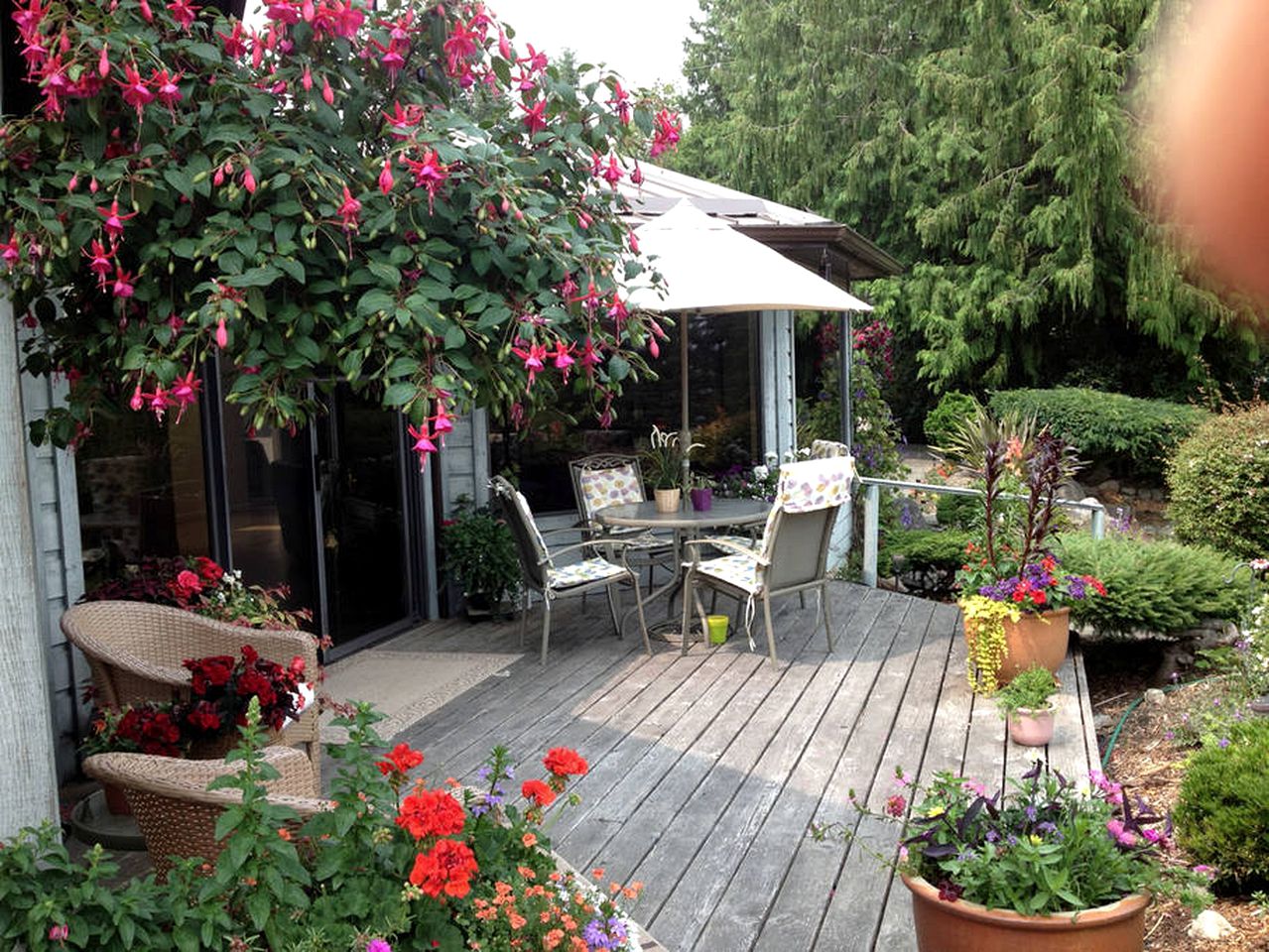 Lovely Vacation Rental for a Romantic Getaway on Salt Spring Island, British Columbia