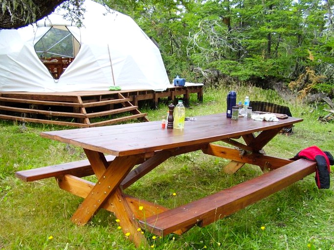 Bubbles & Domes (El Calafate, Santa Cruz, Argentina)