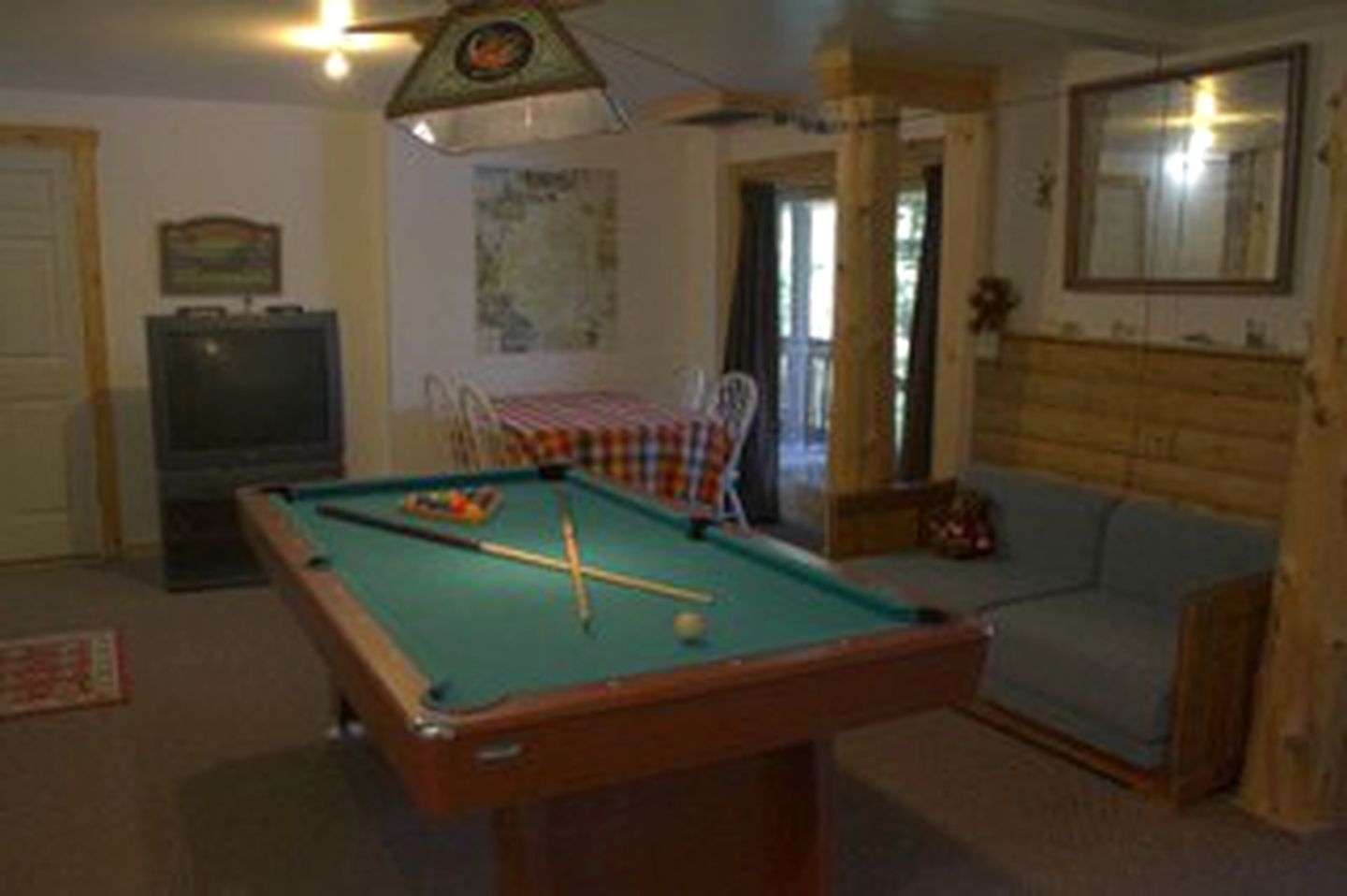 Lakeside Vacation Cabin for Families and Groups near Gore Mountain, New York