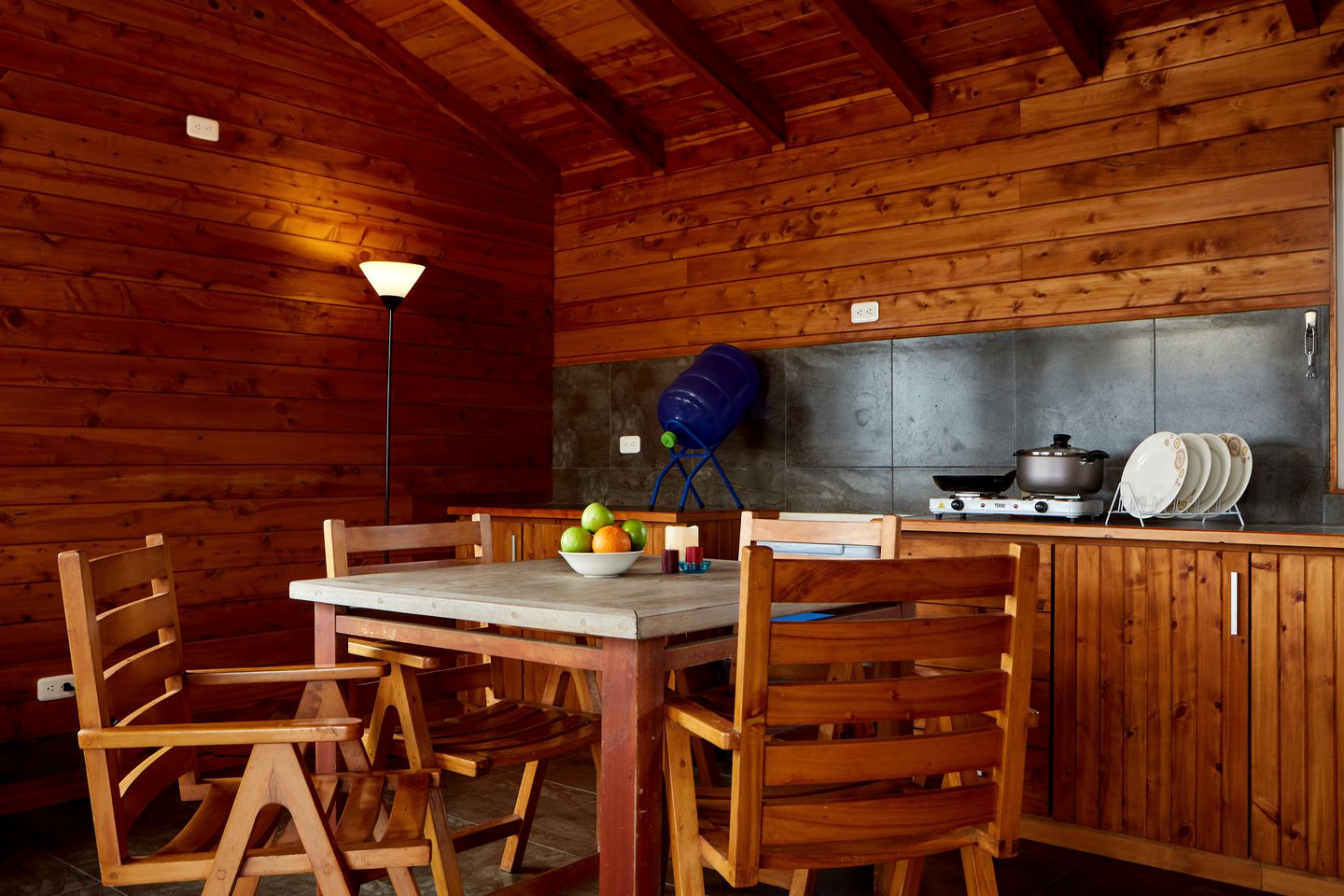 Tropical Beachfront Cabin Rental in Canoa, Manabí, Ecuador