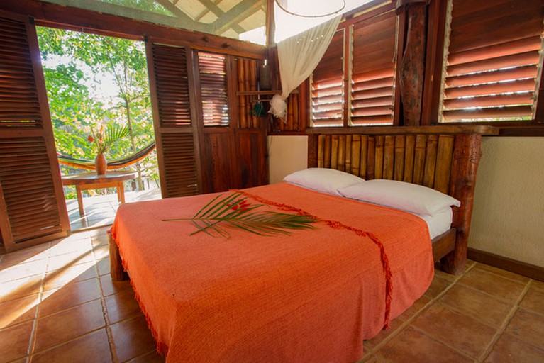 Cabins (Santa Teresa, Puntarenas, Costa Rica)