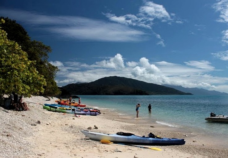 Tented Cabins (Cow Bay, Queensland, Australia)