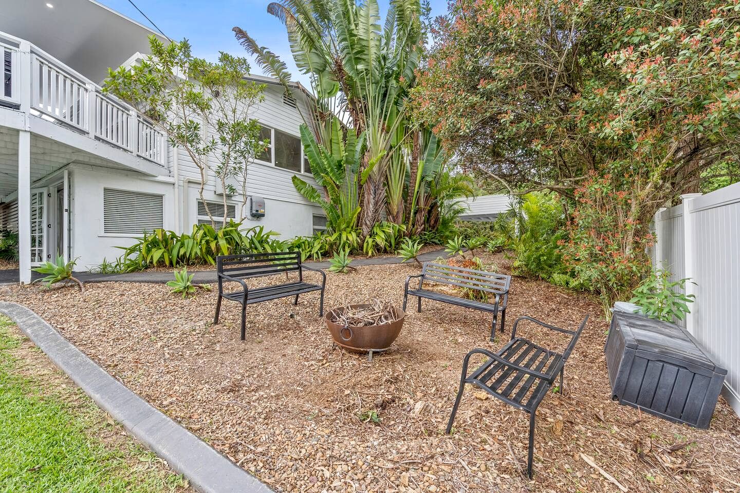 Luxury Resort-Style Retreat with Pool & Spa near Surfers Paradise in Ashmore, Queensland