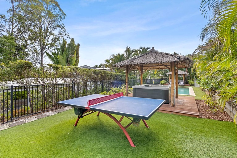 Vacation Rentals (Australia, Ashmore, Queensland)