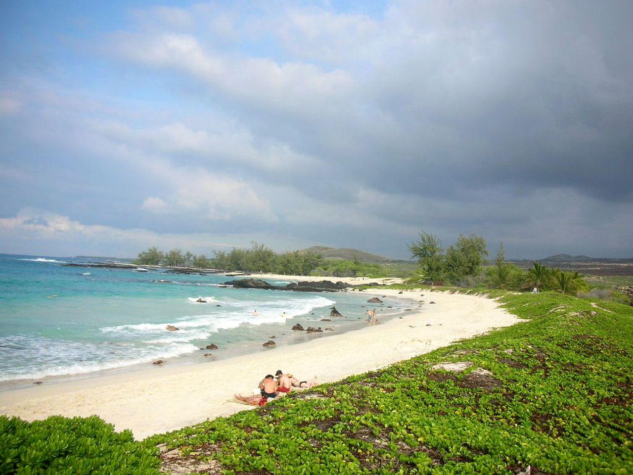 Gorgeous Vacation Cottage with Stunning Ocean Views in Captain Cook, Hawaii