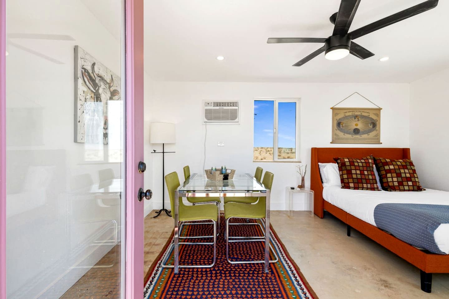 Impressive Secluded Cottage with Incredible Desert Sights and Hot-tub Provided in Twentynine Palms, California