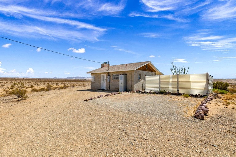 Cottages (United States of America, Twentynine Palms, California)