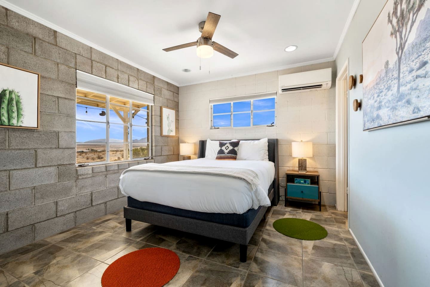 Impressive Secluded Cottage with Incredible Desert Sights and Hot-tub Provided in Twentynine Palms, California