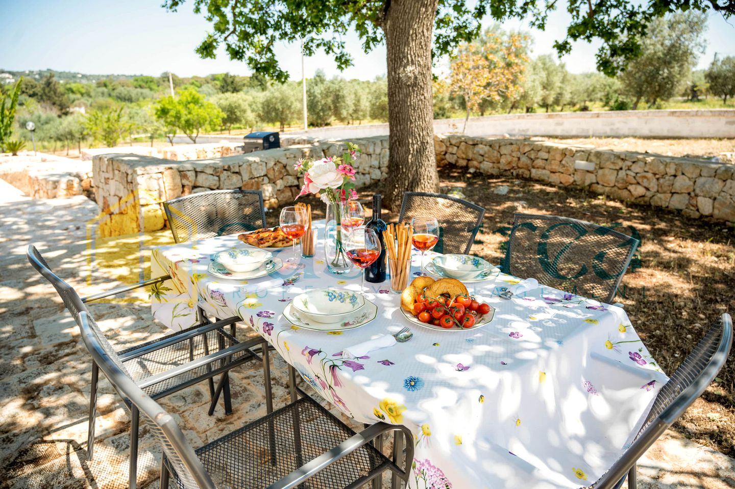 Luxury Villa Retreat: Unforgettable Rental with Swimming Pool in Puglia, Italy