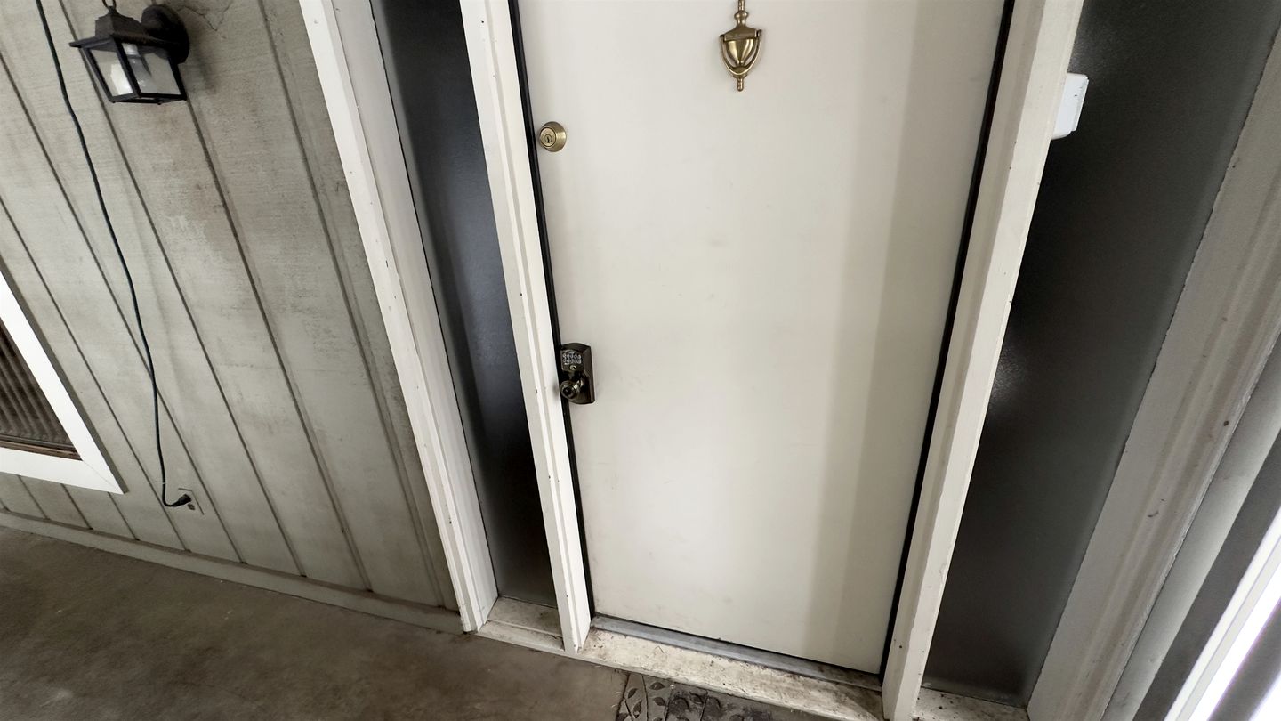 Charming Home for Outdoor Escapes and Cozy Nights in McCloud, California