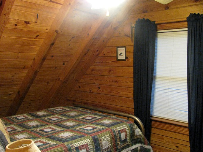 Log Cabins (Cullowhee, North Carolina, United States)