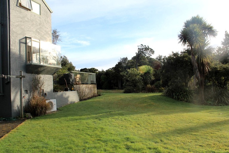 Luxury cabin rental near Invercargill, New Zealand