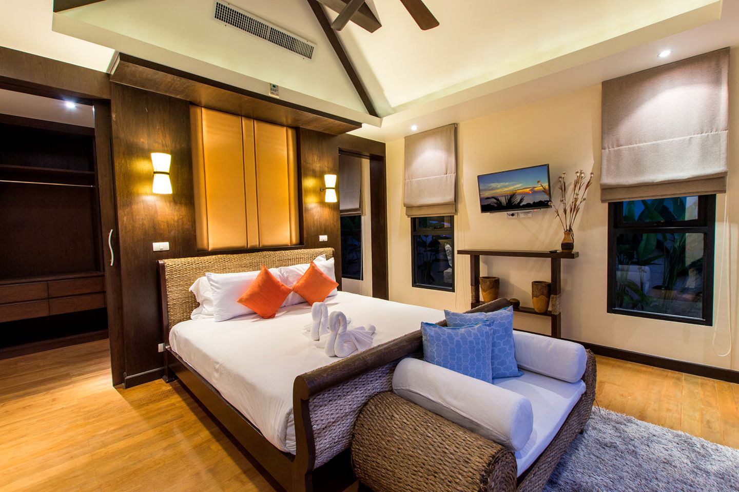 Stunning Villa with Swimming Pool in Rawai, Phuket Island