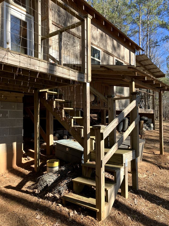 Secluded Woodland Cabin for an Authentic Off-Grid Nature Escape in Fruithurst, Alabama