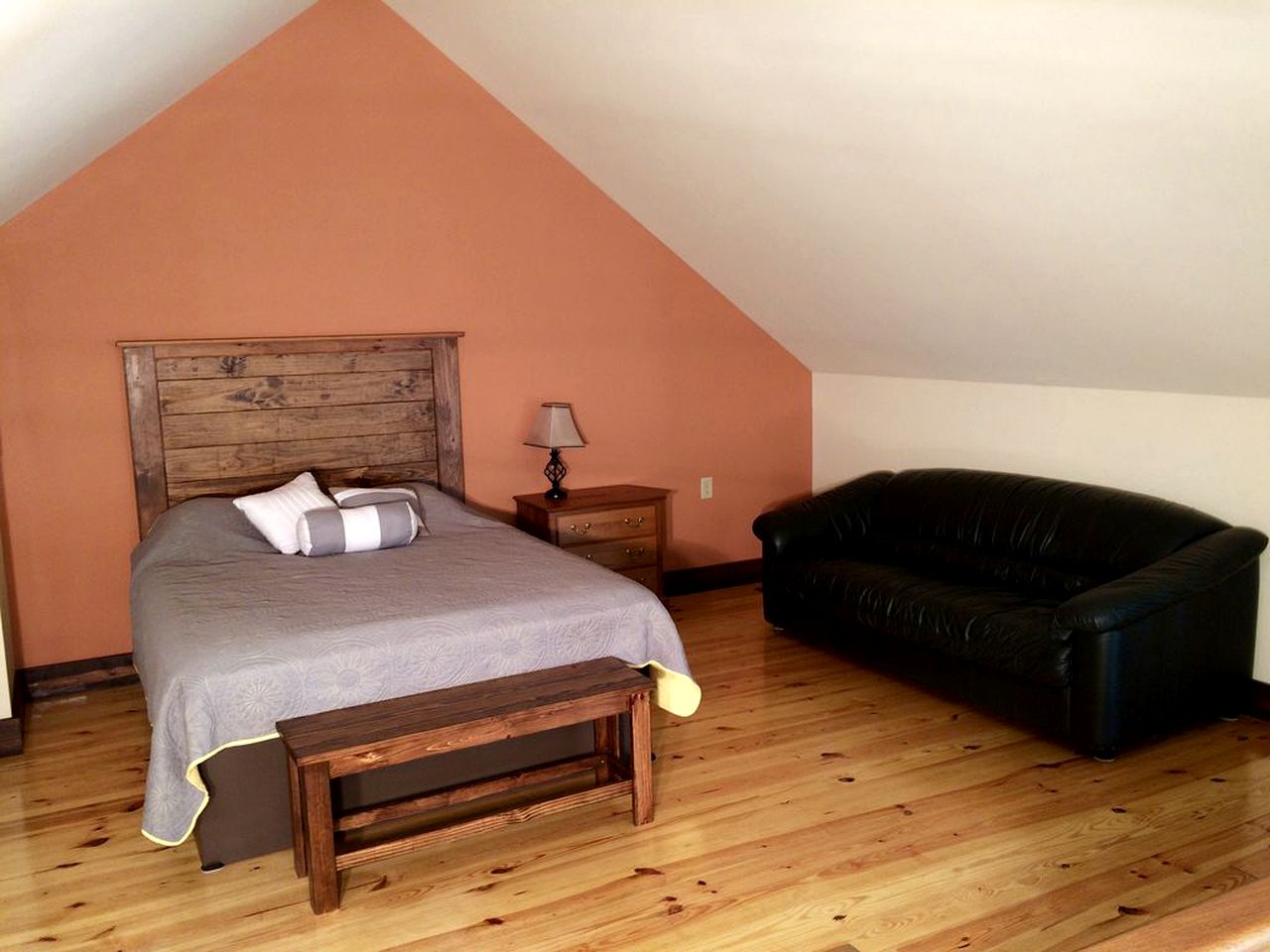 Luxury Cabin for Rent near the Shenandoah National Park, Virginia