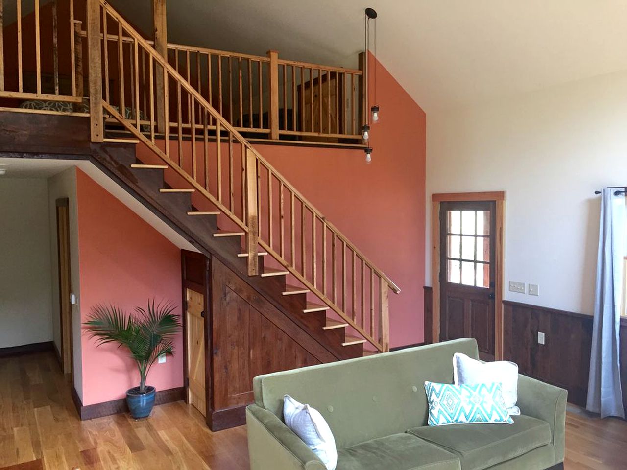 Luxury Cabin for Rent near the Shenandoah National Park, Virginia