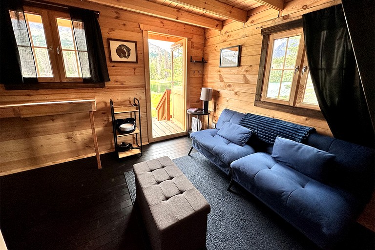 Vacation Rentals (United States of America, Cantwell, Alaska)