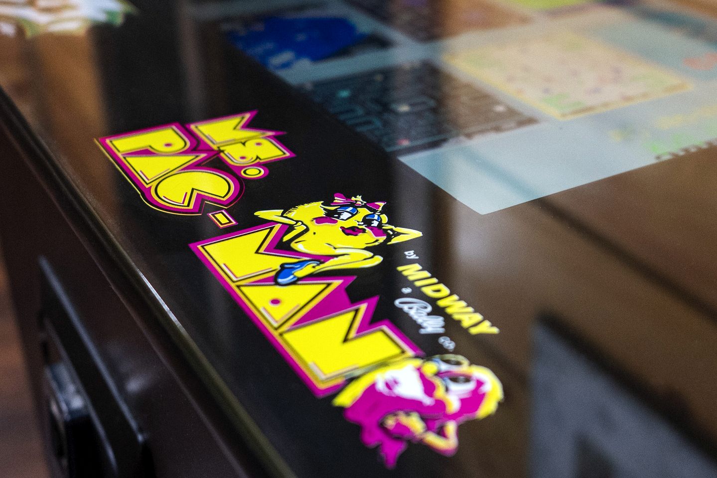 Luxury Pet-Friendly Cabin with Game Room, Hot Tub, and Fenced Yard in Arts and Crafts Community, Gatlinburg