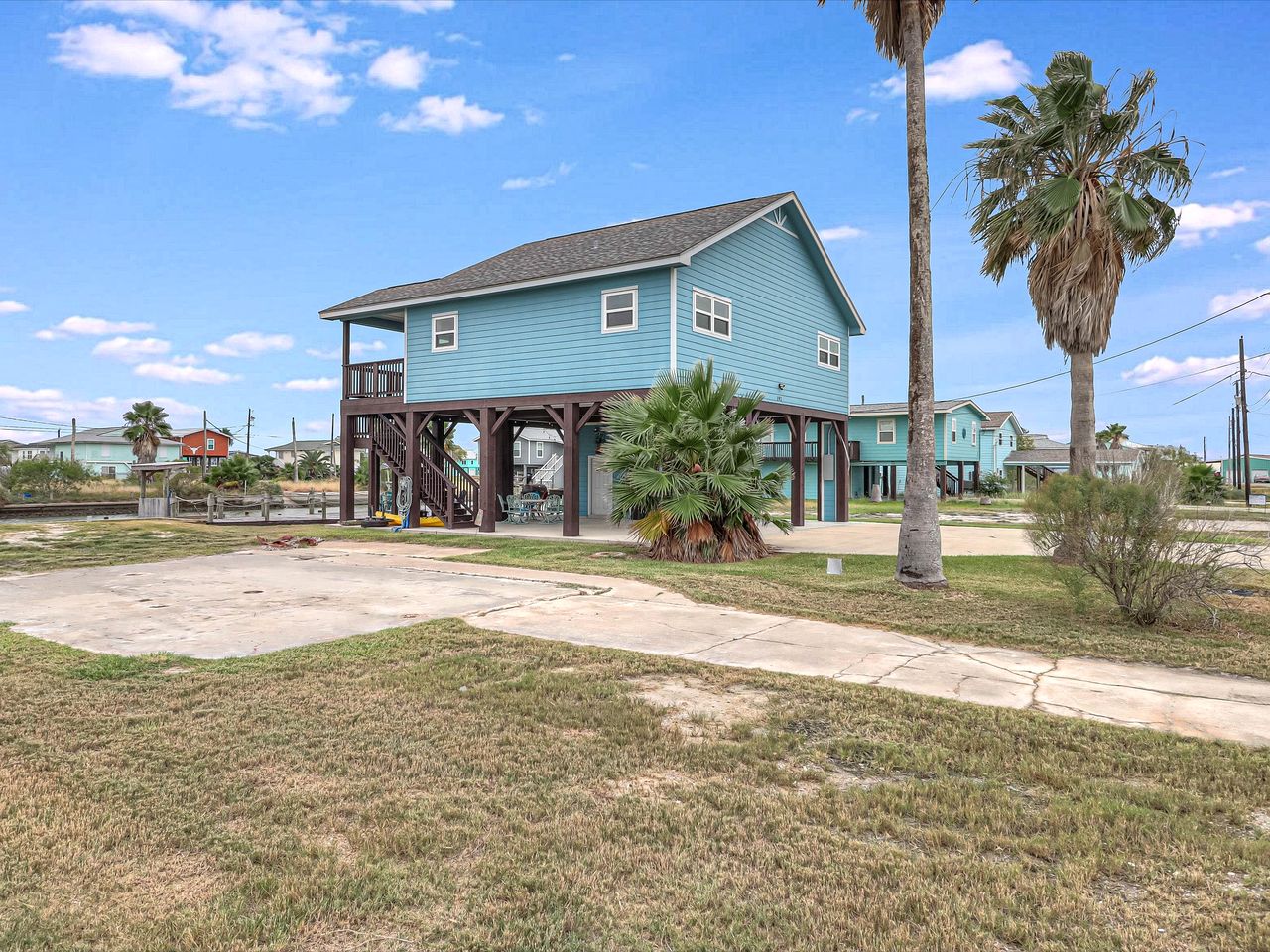 Spacious Waterfront Home with Boat Slips and Deck near Copano Bay, Rockport TX