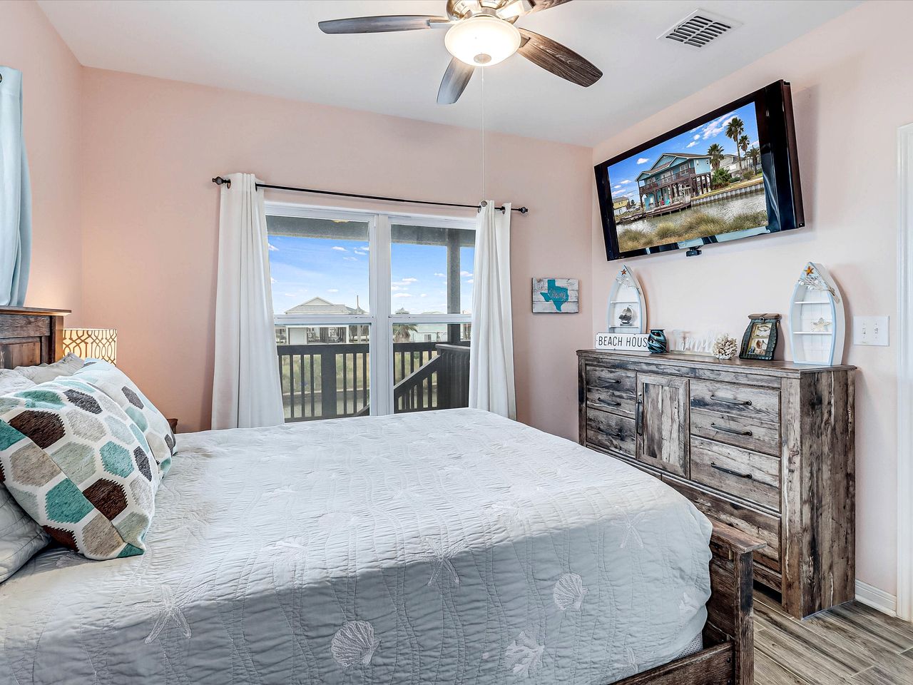 Spacious Waterfront Home with Boat Slips and Deck near Copano Bay, Rockport TX