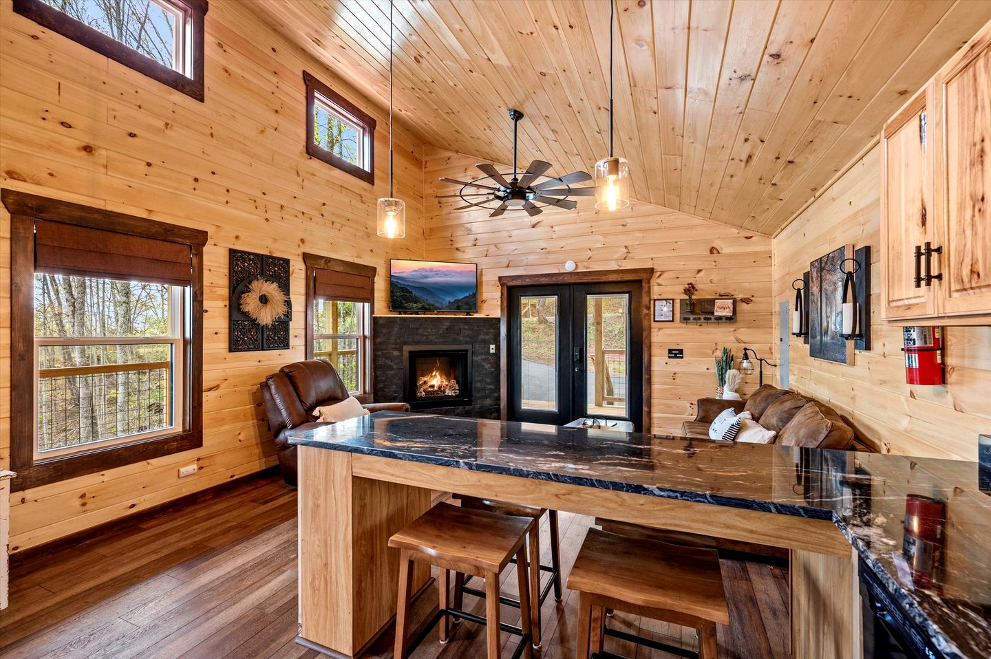 Rustic Cabin near the Great Smoky Mountains, Tennessee