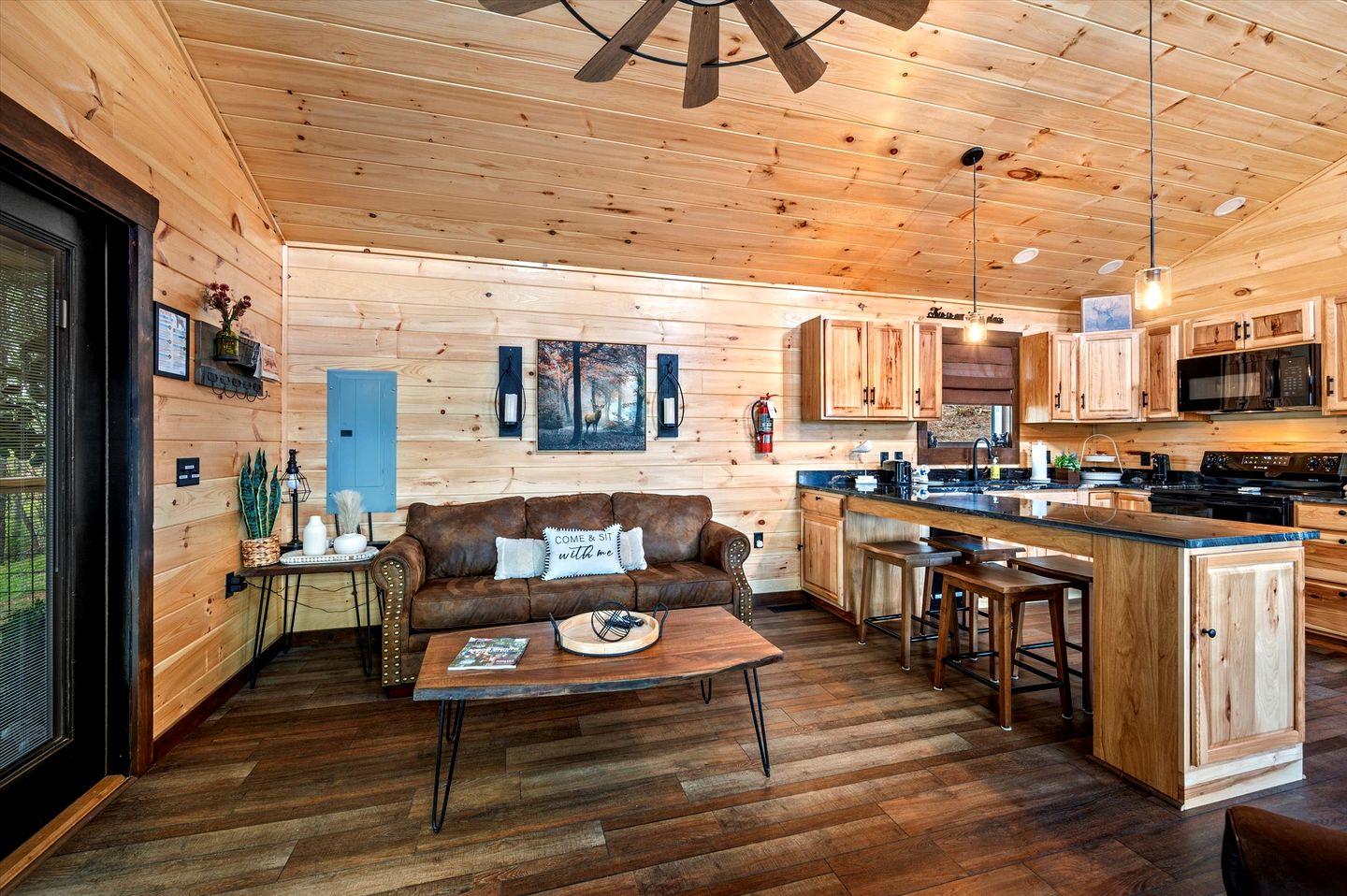 Rustic Cabin near the Great Smoky Mountains, Tennessee