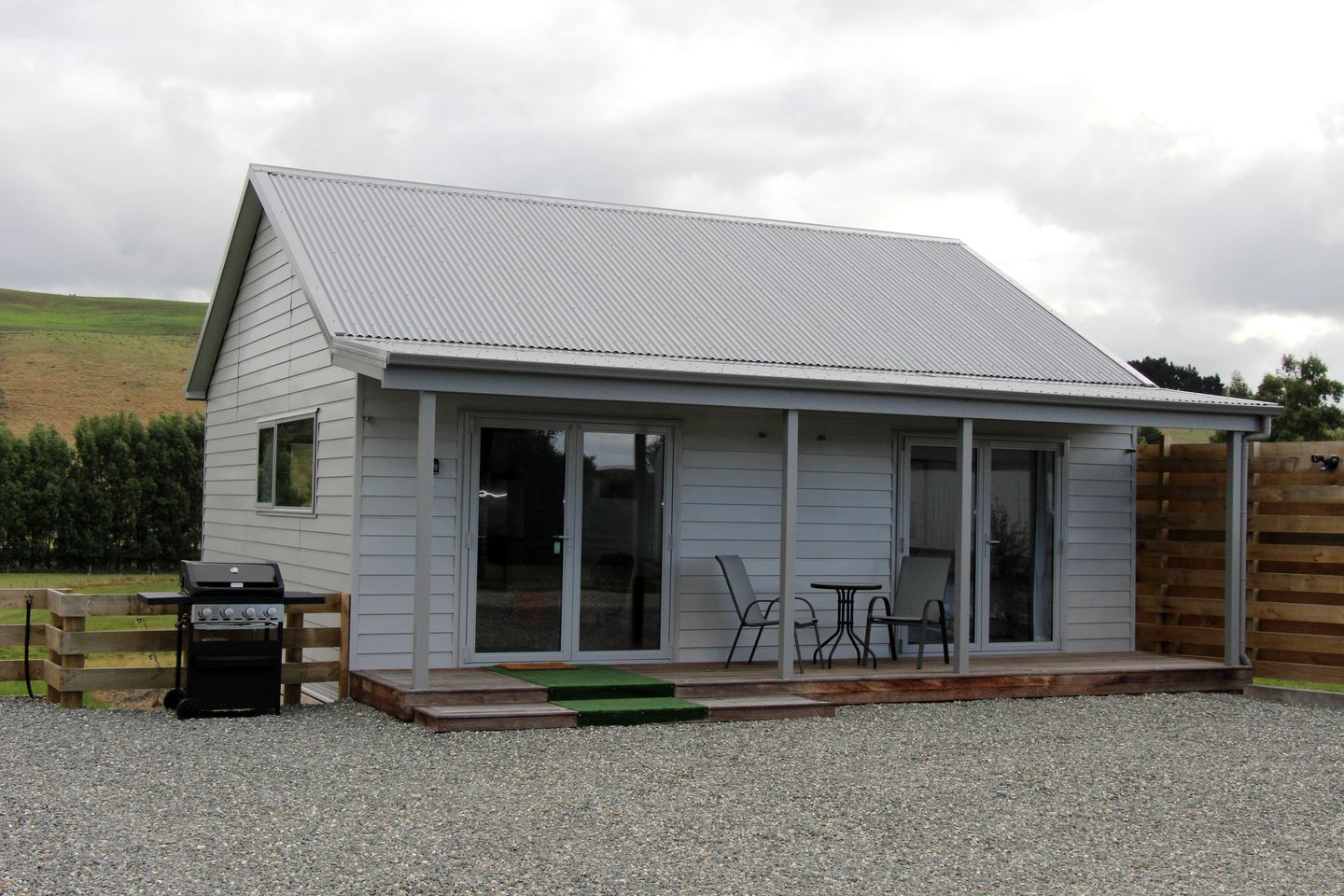 Idyllic Cottage Rental for Romantic Getaway in Gore, New Zealand